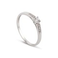 Anel em ouro branco 18k Zircônia Oro Vivo