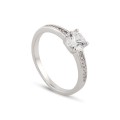 Anillo de plata solitario con circonita Oro Vivo
