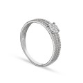 Anel em ouro branco 9K decorado com diamante 0.046CT