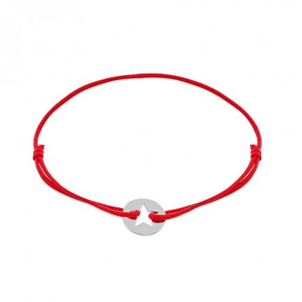 Pulseira com pendente em prata com estrela perfurada
