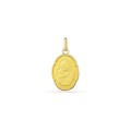 Medalha em ouro amarelo 18K oval com virgem em relevo