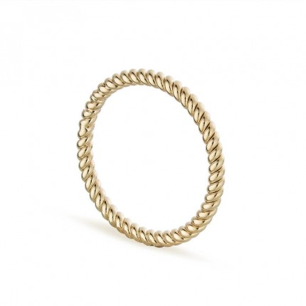 Anillo bañado en oro en cordón