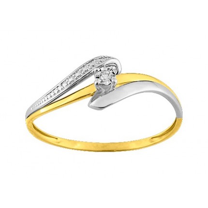 Anillo de oro bicolor con diamante
