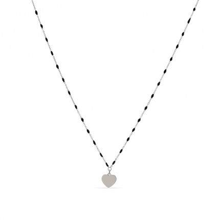 Collar con bolitas negras y corazón en acero