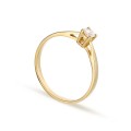 Anel solitário em ouro amarelo 18K com diamante de 0,14 ct