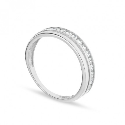 Anillo de oro blanco de 18K con dos aros y circonitas