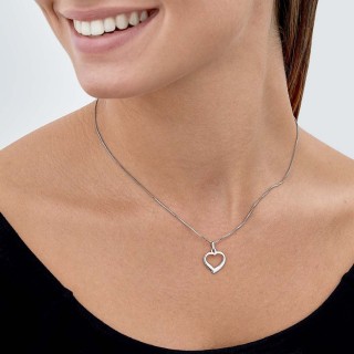 Pendente em ouro branco 18K com coração perfurado