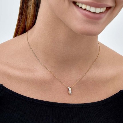 Colar em ouro  tricolor 18K e diamantes 0.018 ct