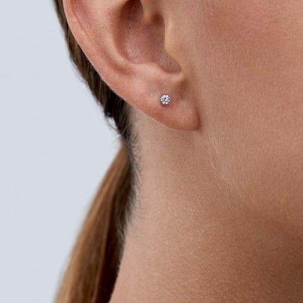 Pendientes de oro blanco 18K con circonita de 3 mm
