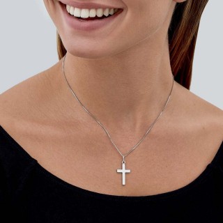 Pendente em prata com cruz