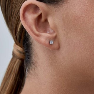 Brincos de prata 4 garras zircónia 4MM