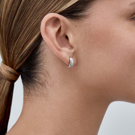 Pendientes de medio aro 5 x 11 mm de plata con circonitas
