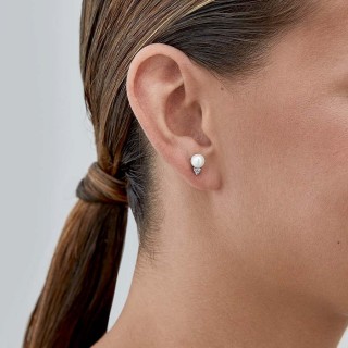 Pendientes de plata con perla de agua dulce y circonita 6MM