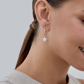 Pendientes de aro de plata con colgante de estrella lisa