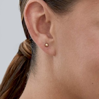 Pendientes de oro amarillo 9K en bolita 4MM
