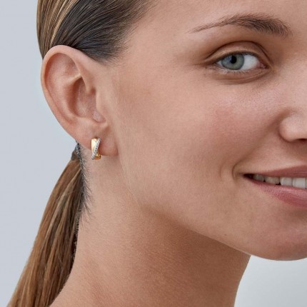 Pendientes de oro bicolor 9k cruzados de diamante 0.01CT