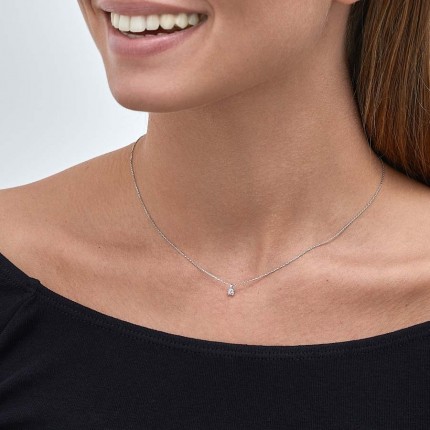 Collar de oro blanco 9 KT con circonita 4 garras de 42 cm