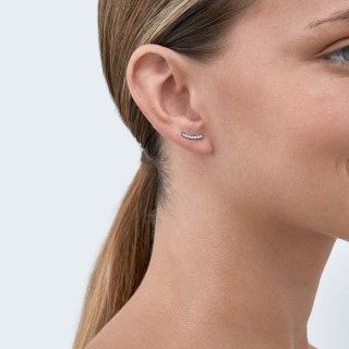 Pendientes de oro blanco 9 KT curva con circonita