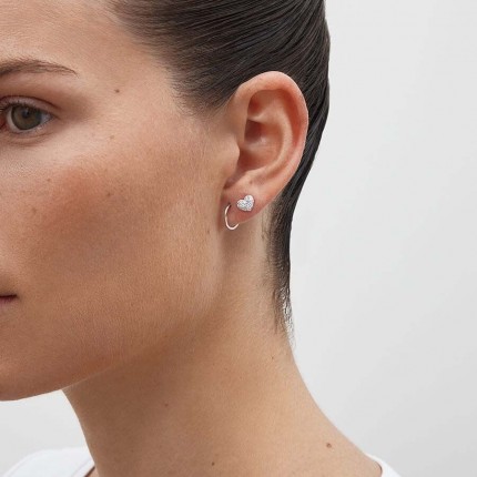 Pendientes de oro blanco 9 KT corazón con circonita