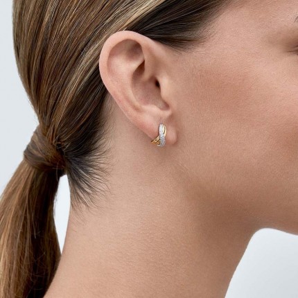 Brincos em ouro bicolor 9 kt entrelaçados zircónia