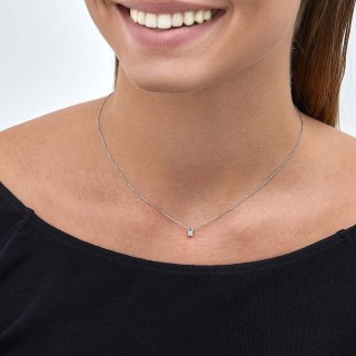 Colar em ouro branco 9K 4 garras e diamante 0.08CT 42CM