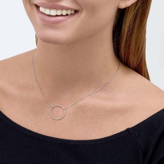 Collar de oro blanco 9 KT con círculo de 42cm