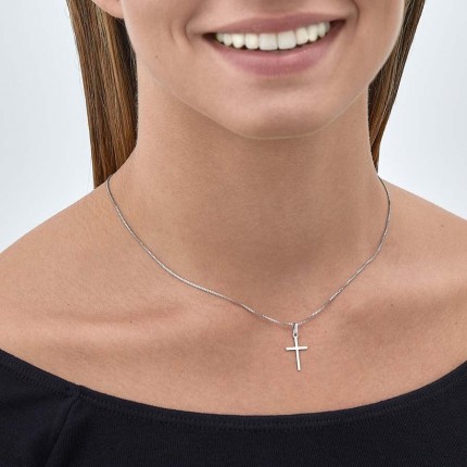 Pendente em ouro branco 9K de cruz