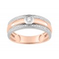 Anel em ouro bicolor 18K com diamante no centro