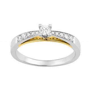 Anel solitário em ouro branco 18K com diamantes laterais de 0.25 ct