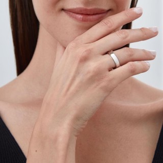 Aliança em ouro branco 18k 1/2 cana lisa 5mm Oro Vivo