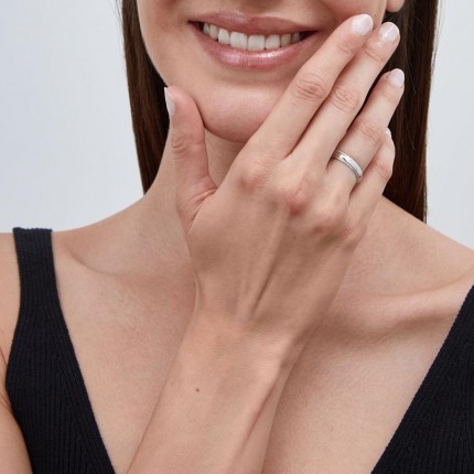 Alianza de oro blanco 18k lisa bordes labrados 4mm Oro Vivo