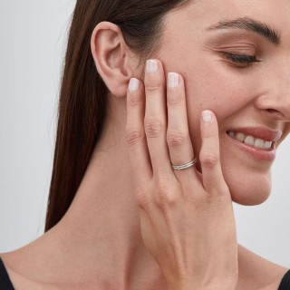 Aliança em ouro branco 9K 2 diamantes 0,02ct 3mm Oro Vivo