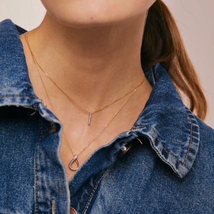 Collar de oro amarillo de 18K con colgante gota y circonitas de 42 cm