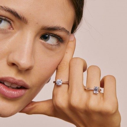 Anel Solitário Ouro Branco 18K Corte Retangular Diamante Criado 1,50CT
