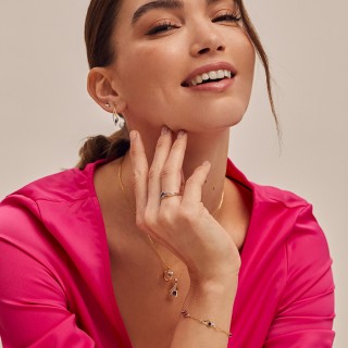 Pulsera de oro amarillo 9K con zafiros y rodio