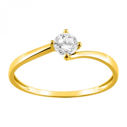 Anillo solitario de oro amarillo 18K con circonita central