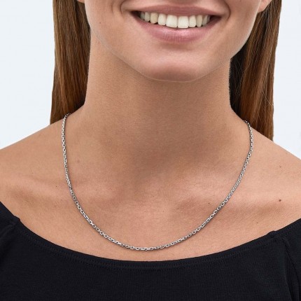 Cadena de plata forzada