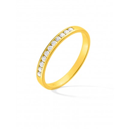 Media alianza oro amarillo 18K con 13 diamantes en carril