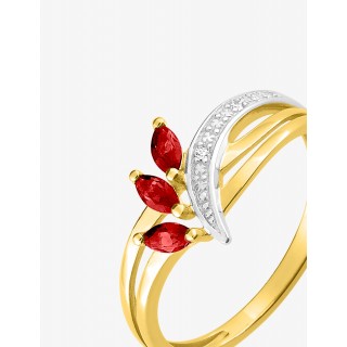 Anillo bañado en oro de rodio con 3 rubies sintéticos y circonitas