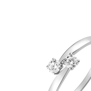 Anel em ouro branco 9 kt com 2 zircónias
