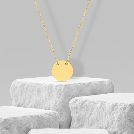 Colar em ouro amarelo 9K com pendente de placa redonda