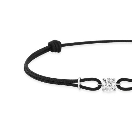 Pulseira em ouro branco de 18K com zircónia e cordão ajustável