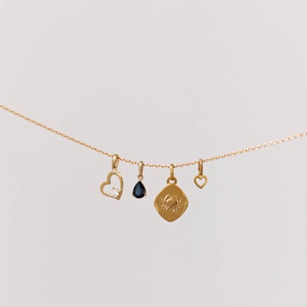 Pendente de coração em ouro amarelo 9K com zircónia quadrada