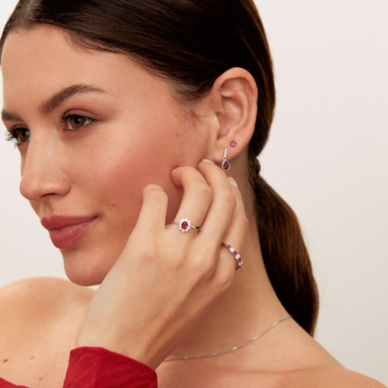 Pendientes colgantes de plata con circonitas blancas y rojas