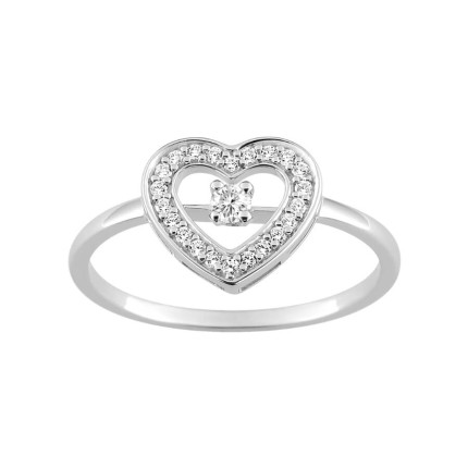 Anillo de plata centro corazón circonita