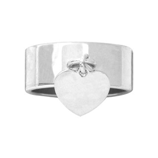 Anillo de plata con colgante corazón