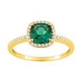 Anel em ouro amarelo 9K, esmeralda criada com cercadura e diamantes criados F-VS 0,12 ct