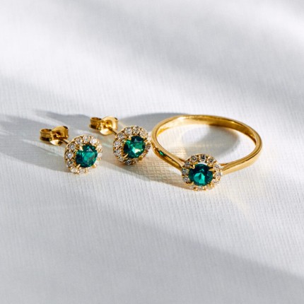 Brincos em ouro amarelo 9K, esmeralda criada e diamantes criados F-VS 0,26 ct