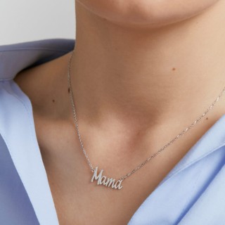 Colar “Mama”, letras unidas, em prata