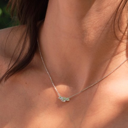 Collar de plata 3 circonitas 42CM
